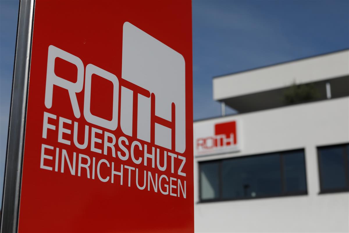 Logo Gebäude Roth Feuerschutz Logo Gebäude Roth Feuerschutz